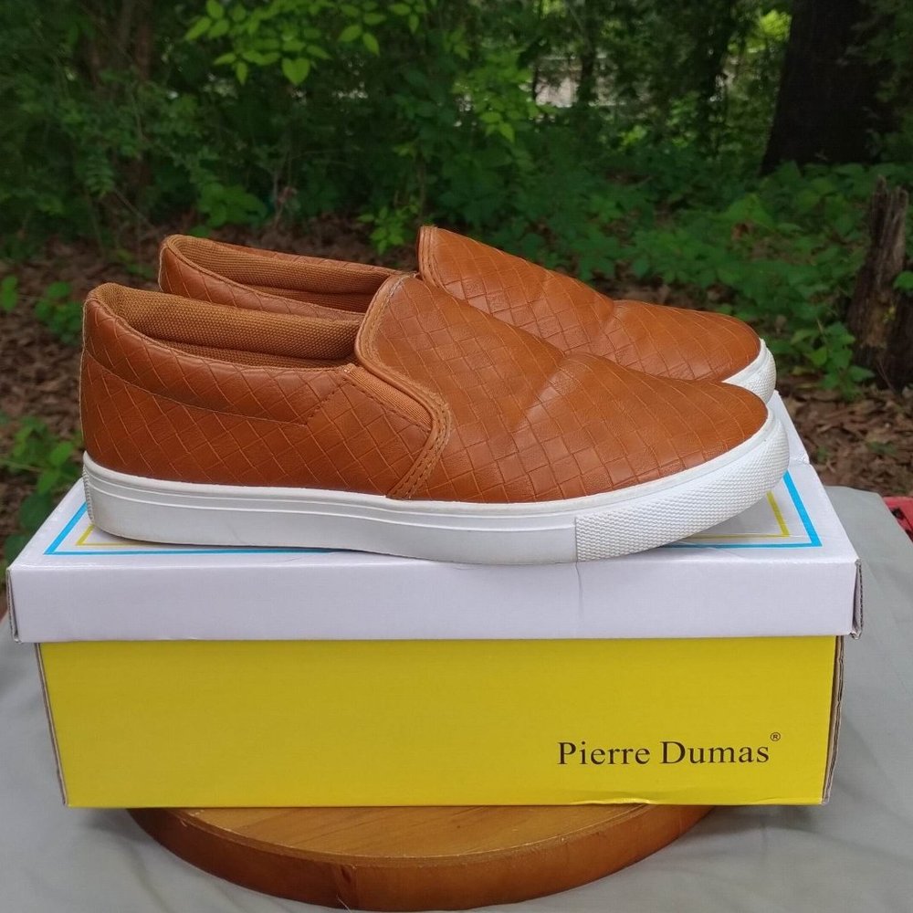 Pierre Dumas Weaved Whiskey Colored Slip On Sneakers Size 8